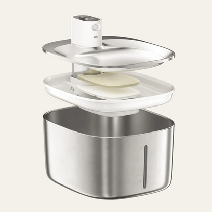 PureFlow Filtered Water Fountain – Fresh, filtered water your cat actually wants to drink